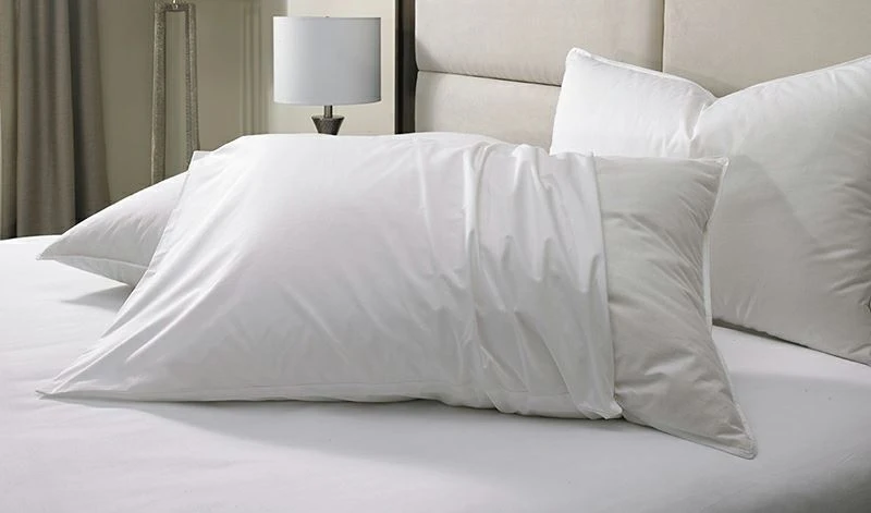 Plain White Zippered 200TC Cotton Pillow Protector manufacturers