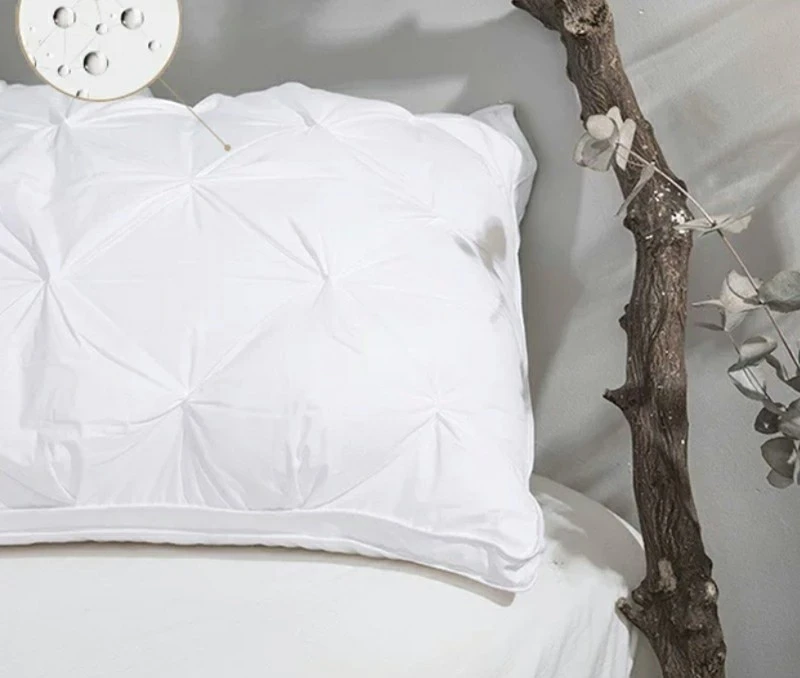 Down Alternative Microfiber Twist Flower Hotel Pillows suppliers