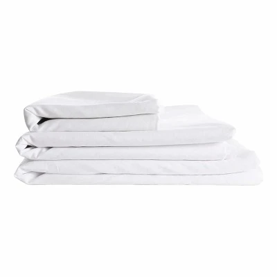 Hotel Bedding