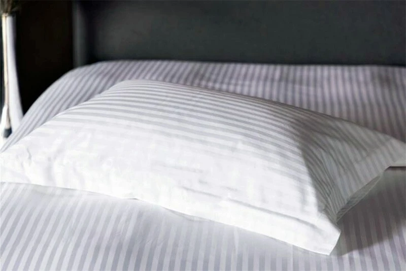 Polycotton Hotel Pillow Covers suppliers